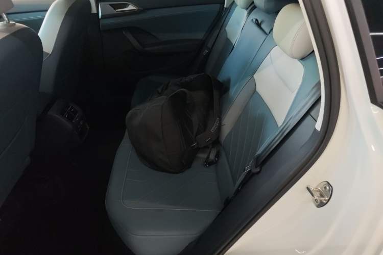 Used Volkswagen Tharu 2024 300TSI Two-Wheel-Drive Moonlight Edition Left Rear Seat