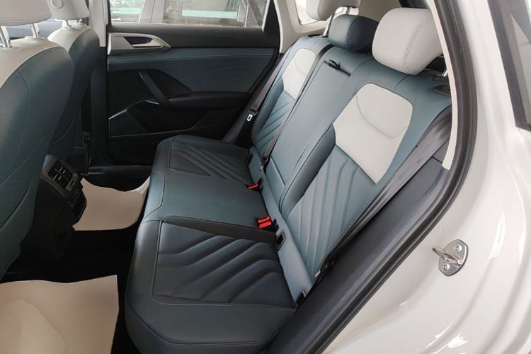Used Volkswagen Tharu 2024 300TSI Two-Wheel-Drive Moon Luxury Edition Left Rear Seat