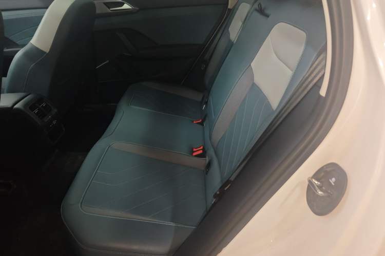 Used Volkswagen Tharu 2024 300TSI Two-Wheel-Drive Moonlight Edition Left Rear Seat