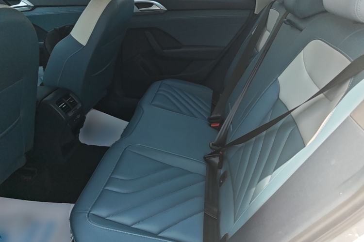 Used Volkswagen Tharu 2024 300TSI Two-Wheel-Drive Moon Luxury Edition Left Rear Seat