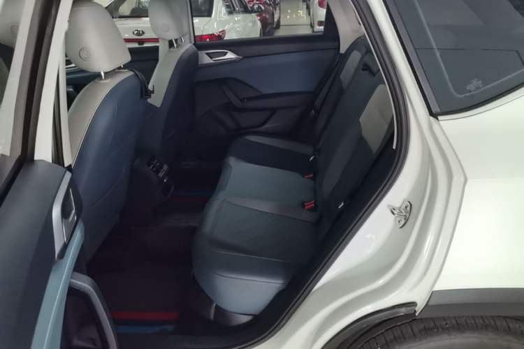 Used Volkswagen Tharu 2024 300TSI Two-Wheel-Drive Full Moon Edition Left Rear Seat