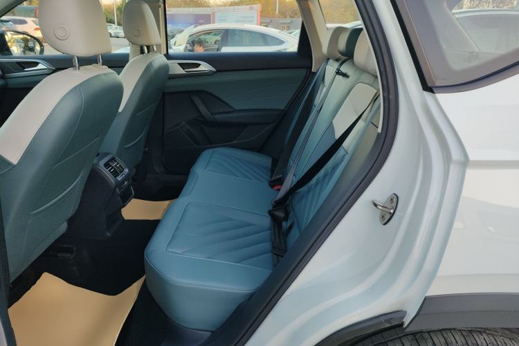 Used Volkswagen Tharu 2024 300TSI Two-Wheel-Drive Moon Luxury Edition Left Rear Seat