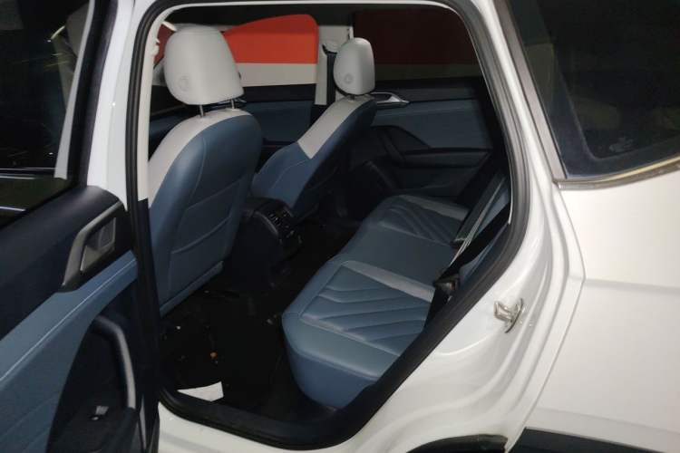 Used Volkswagen Tharu 2024 300TSI Two-Wheel-Drive Full Moon Edition Left Rear Seat