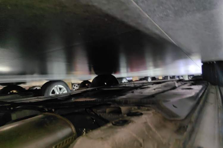Used Volkswagen Tharu 2024 300TSI Two-Wheel-Drive Moon Luxury Edition Left Side Sill