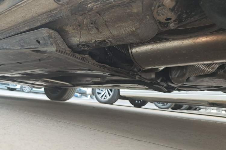 Used Volkswagen Tharu 2024 300TSI Two-Wheel-Drive Moon Luxury Edition Left Side Sill