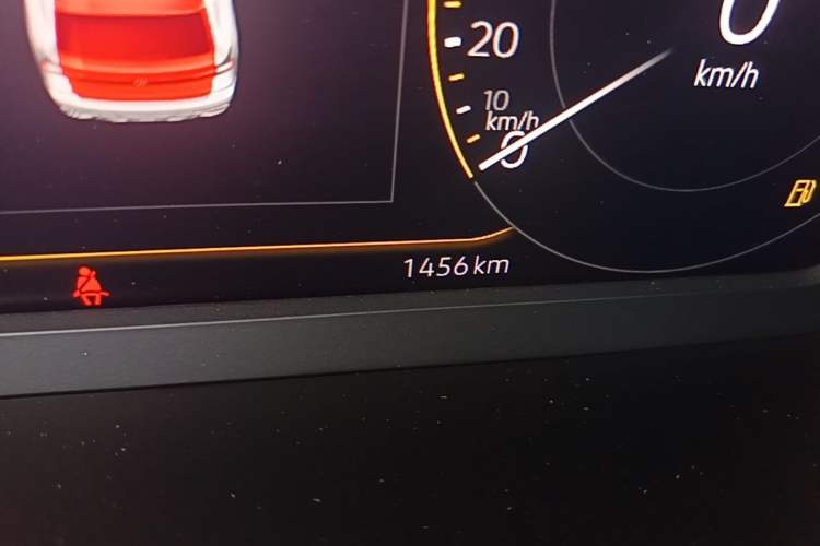 Used Volkswagen Tharu 2024 300TSI Two-Wheel-Drive Moon Luxury Edition Odometer Close Up