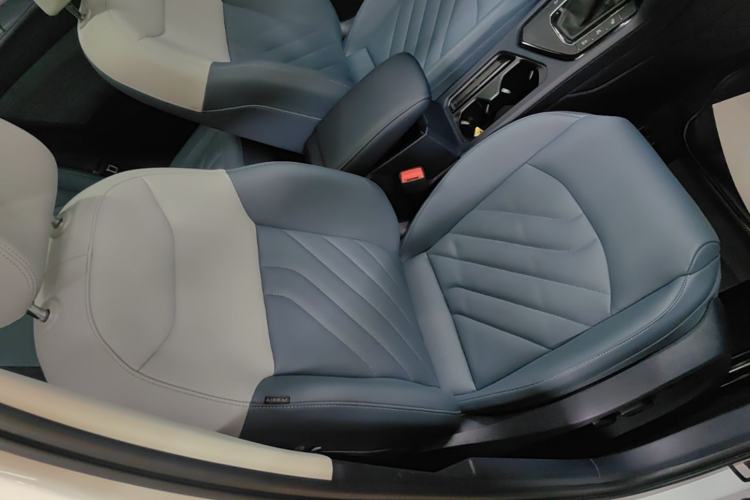Used Volkswagen Tharu 2024 300TSI Two-Wheel-Drive Moon Luxury Edition Right Front Seat