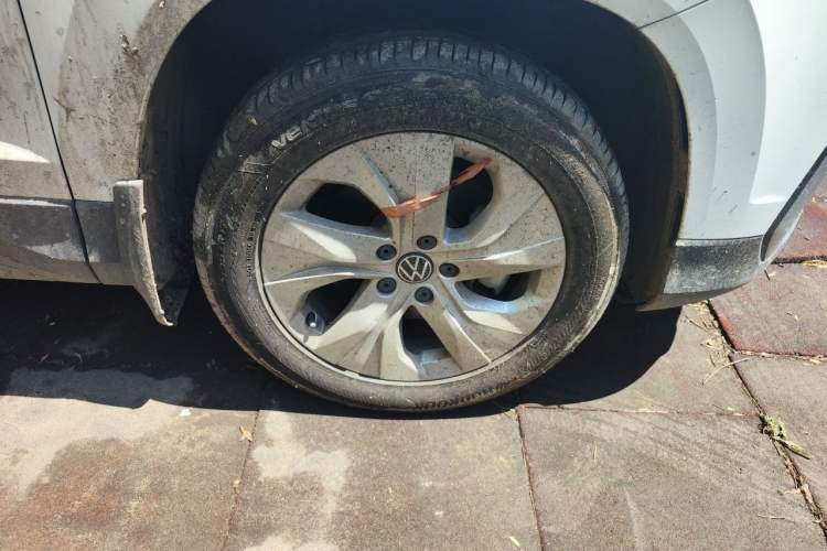 Used Volkswagen Tharu 2024 300TSI Two-Wheel-Drive Crescent Edition Right Front Wheel Hub