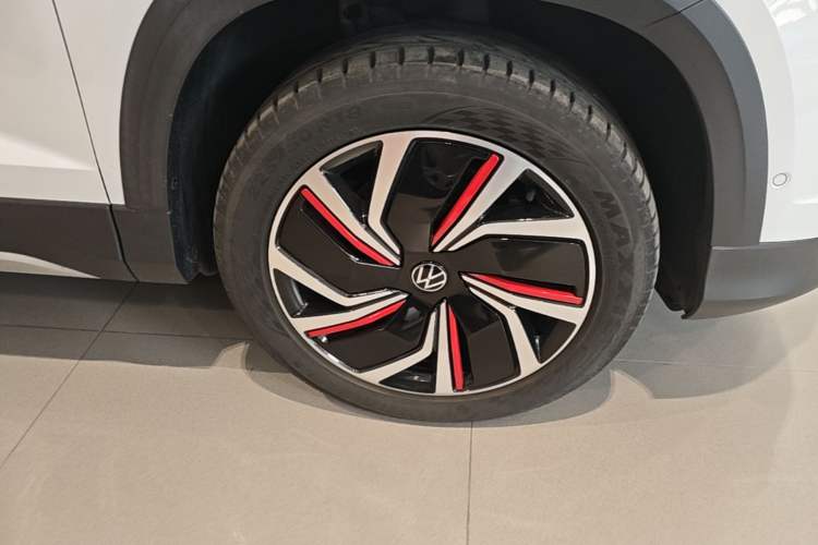 Used Volkswagen Tharu 2024 300TSI Two-Wheel-Drive Moon Luxury Edition Right Front Wheel Hub