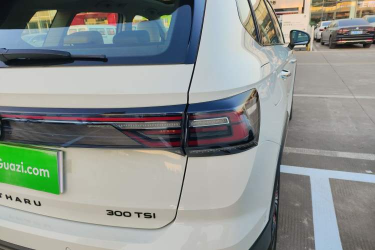 Used Volkswagen Tharu 2024 300TSI Two-Wheel-Drive Moon Luxury Edition Right Rear Taillight