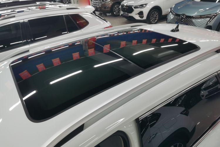 Used Volkswagen Tharu 2024 300TSI Two-Wheel-Drive Full Moon Edition Roof