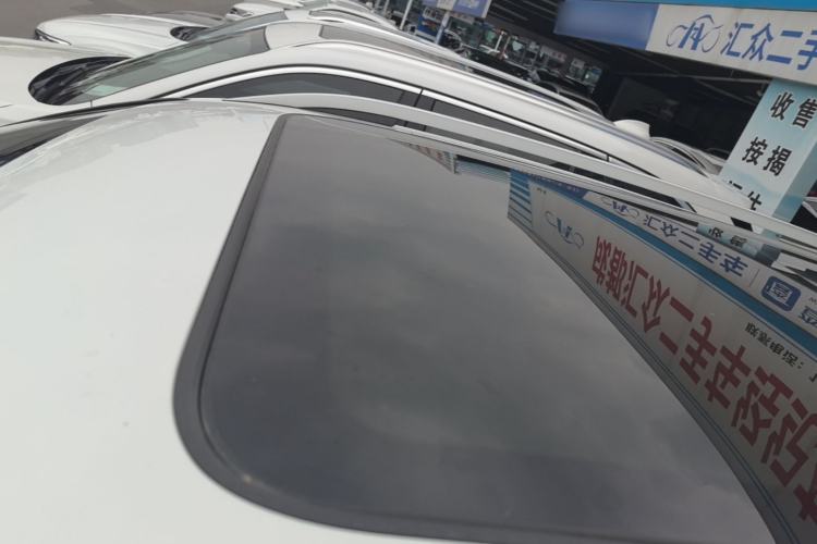 Used Volkswagen Tharu 2024 300TSI Two-Wheel-Drive Full Moon Edition Roof