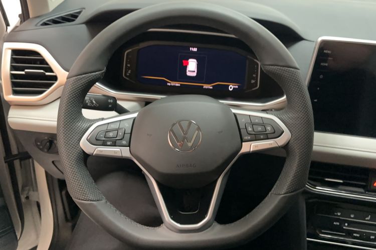 Used Volkswagen Tharu 2024 300TSI Two-Wheel-Drive Full Moon Edition Steering Wheel