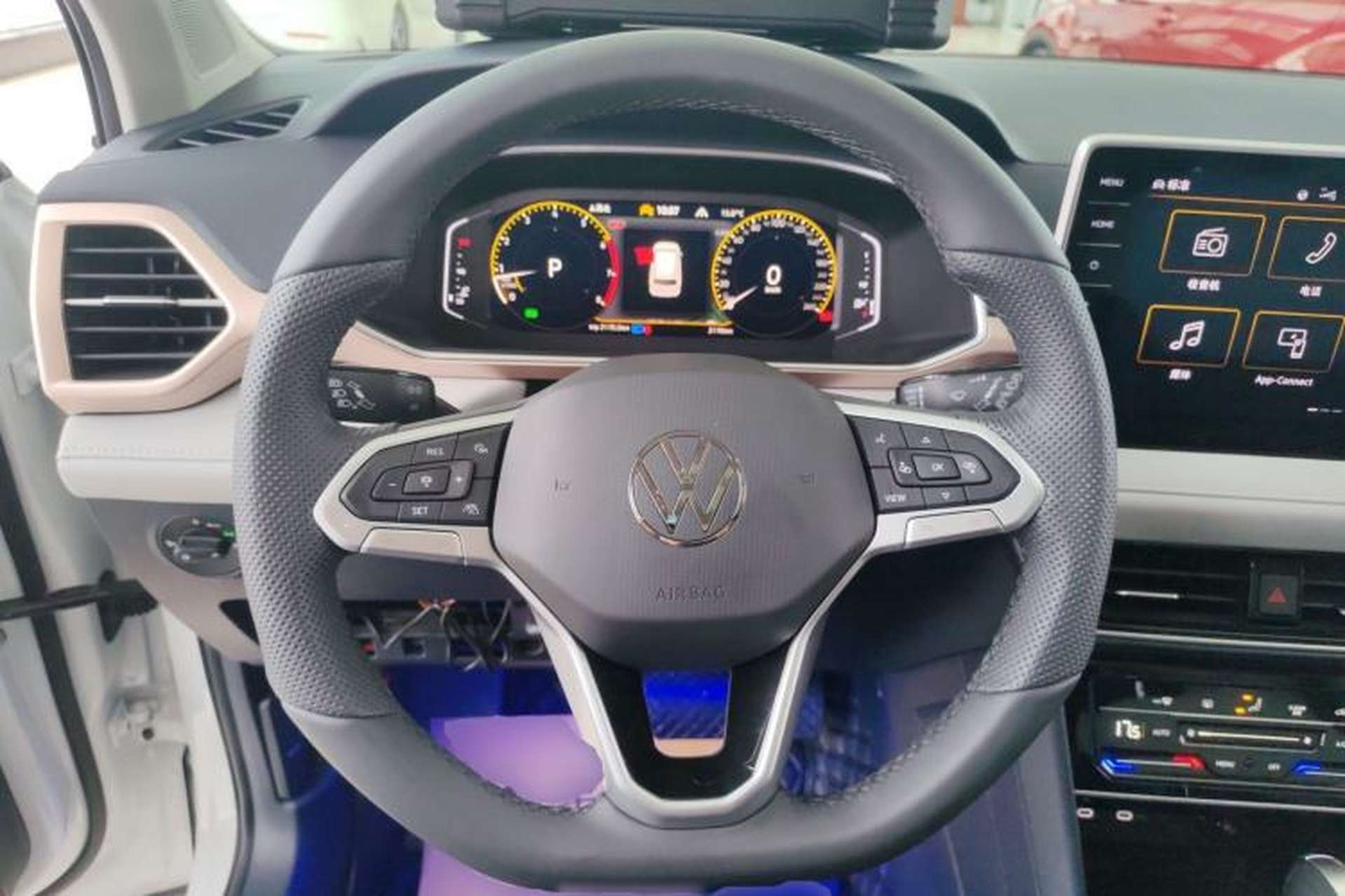 Used Volkswagen Tharu 2024 300TSI Two-Wheel-Drive Full Moon Edition Steering Wheel