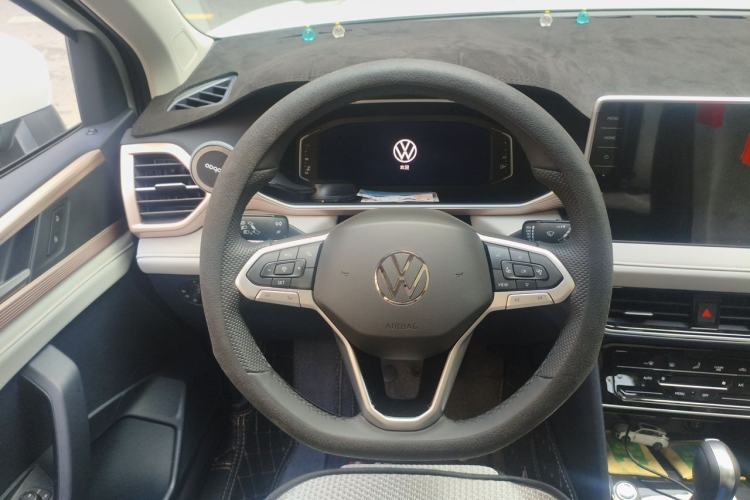 Used Volkswagen Tharu 2024 300TSI Two-Wheel-Drive Full Moon Edition Steering Wheel