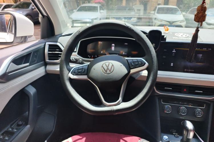 Used Volkswagen Tharu 2024 300TSI Two-Wheel-Drive Crescent Edition Steering Wheel