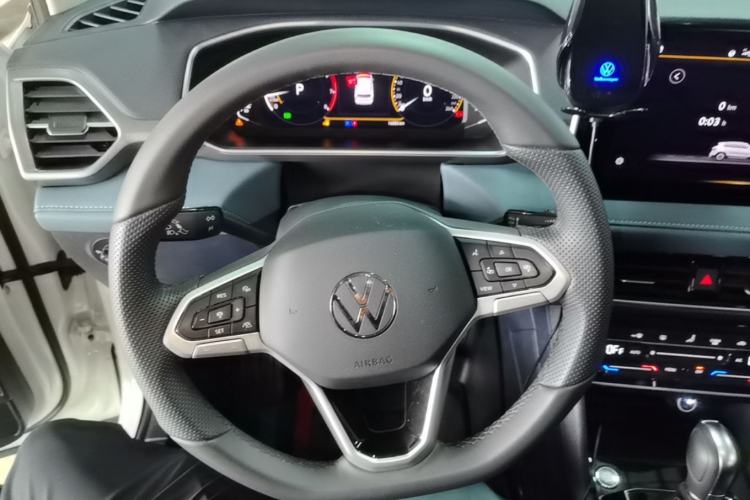 Used Volkswagen Tharu 2024 300TSI Two-Wheel-Drive Full Moon Edition Steering Wheel