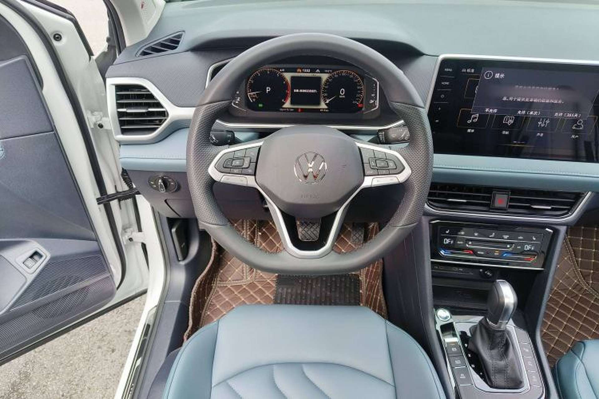 Used Volkswagen Tharu 2024 300TSI Two-Wheel-Drive Moon Luxury Edition Steering Wheel