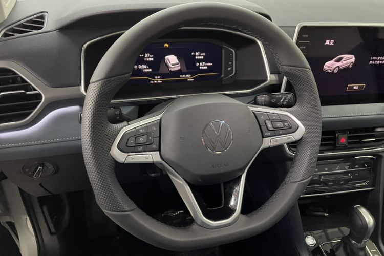 Used Volkswagen Tharu 2024 300TSI Two-Wheel-Drive Moon Luxury Edition Steering Wheel