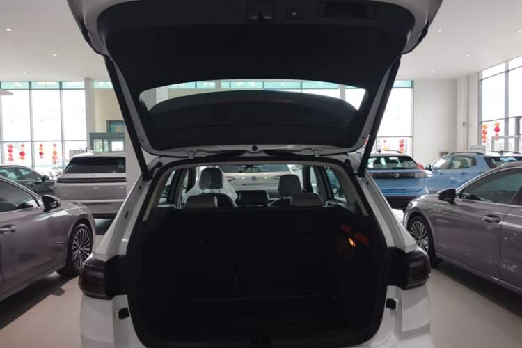 Used Volkswagen Tharu 2024 300TSI Two-Wheel-Drive Moon Luxury Edition Trunk