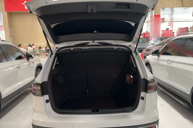 Used Volkswagen Tharu 2024 300TSI Two-Wheel-Drive Full Moon Edition Trunk