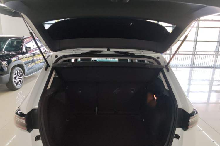 Used Volkswagen Tharu 2024 300TSI Two-Wheel-Drive Moonlight Edition Trunk