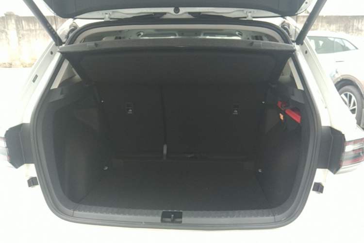 Used Volkswagen Tharu 2024 300TSI Two-Wheel-Drive Moon Luxury Edition Trunk