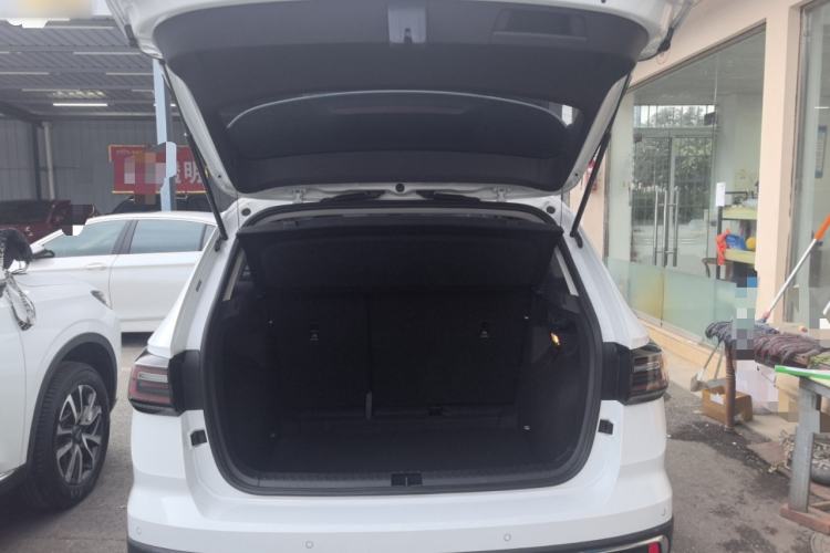 Used Volkswagen Tharu 2024 300TSI Two-Wheel-Drive Full Moon Edition Trunk