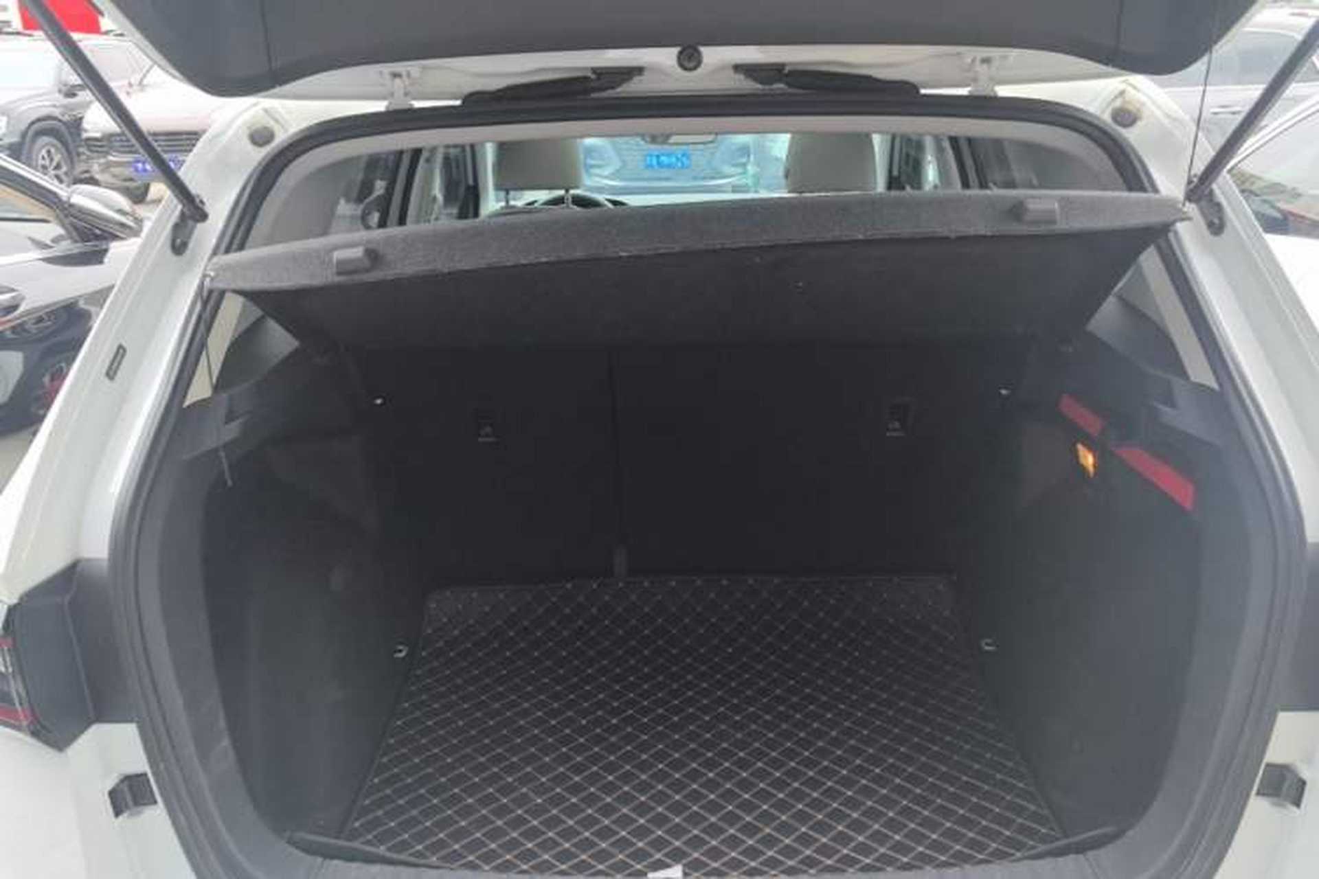 Used Volkswagen Tharu 2024 300TSI Two-Wheel-Drive Full Moon Edition Trunk