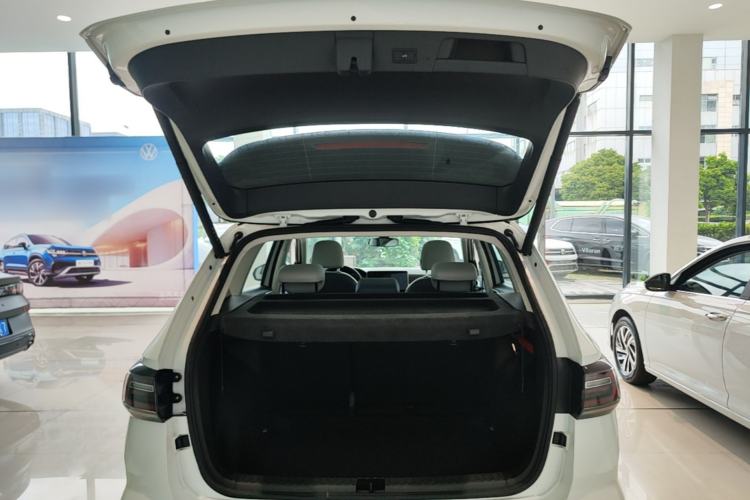 Used Volkswagen Tharu 2024 300TSI Two-Wheel-Drive Moon Luxury Edition Trunk