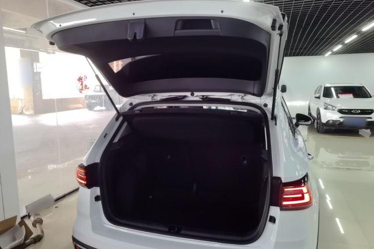 Used Volkswagen Tharu 2024 300TSI Two-Wheel-Drive Full Moon Edition Trunk