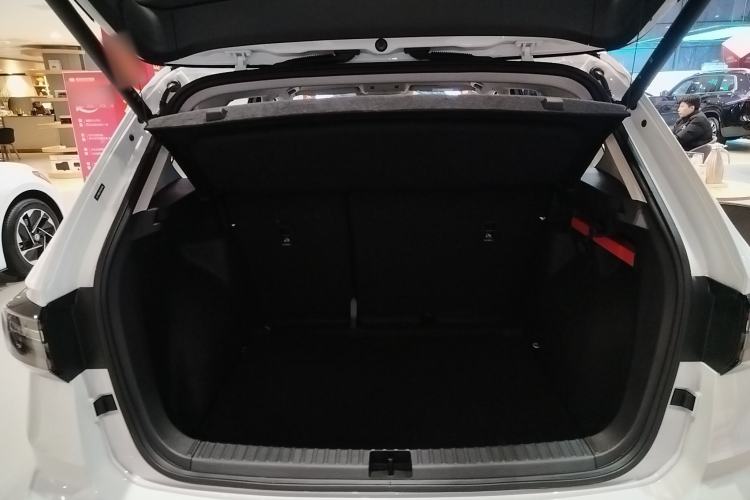 Used Volkswagen Tharu 2024 300TSI Two-Wheel-Drive Moon Luxury Edition Trunk