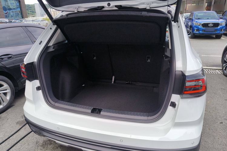 Used Volkswagen Tharu 2024 300TSI Two-Wheel-Drive Moon Luxury Edition Trunk