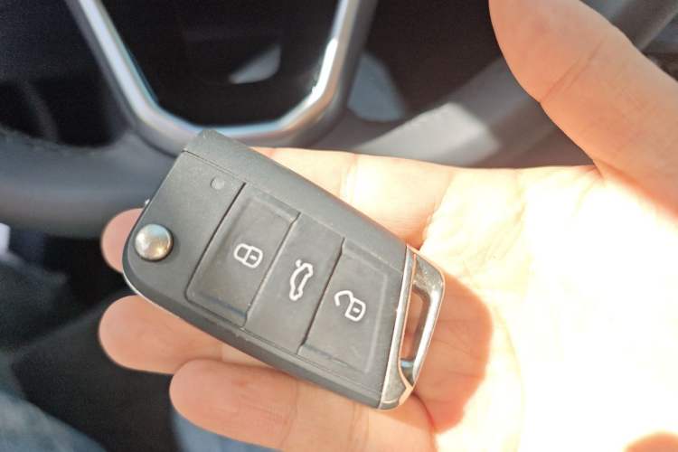 Used Volkswagen Tharu 2024 300TSI Two-Wheel-Drive Full Moon Edition Vehicle Key