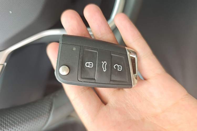Used Volkswagen Tharu 2024 300TSI Two-Wheel-Drive Moon Luxury Edition Vehicle Key