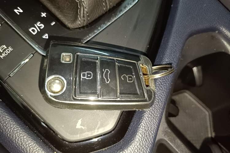 Used Volkswagen Tharu 2024 300TSI Two-Wheel-Drive Full Moon Edition Vehicle Key