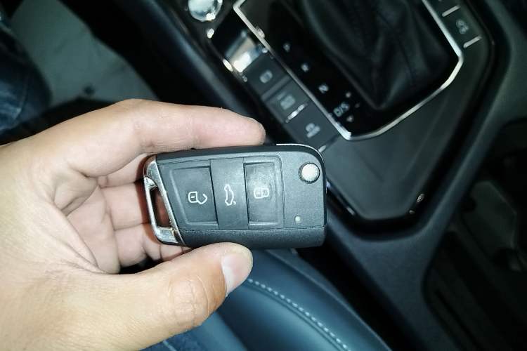 Used Volkswagen Tharu 2024 300TSI Two-Wheel-Drive Moon Luxury Edition Vehicle Key