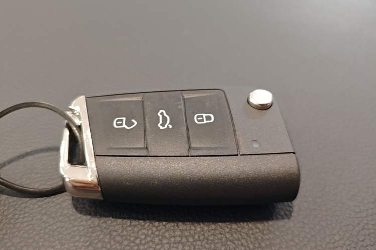 Used Volkswagen Tharu 2024 300TSI Two-Wheel-Drive Moon Luxury Edition Vehicle Key