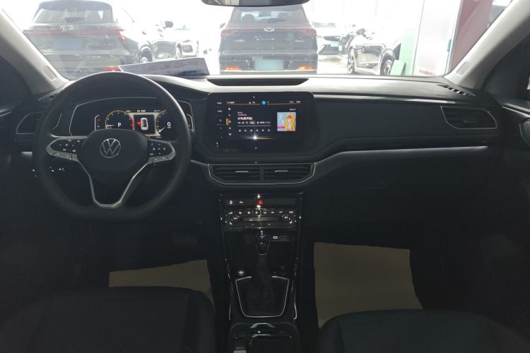 Used Volkswagen Tharu 2025 NewRui 300TSI Prestige Edition Center Console