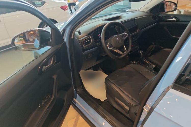 Used Volkswagen Tharu 2025 NewRui 300TSI Prestige Edition Driver Seat