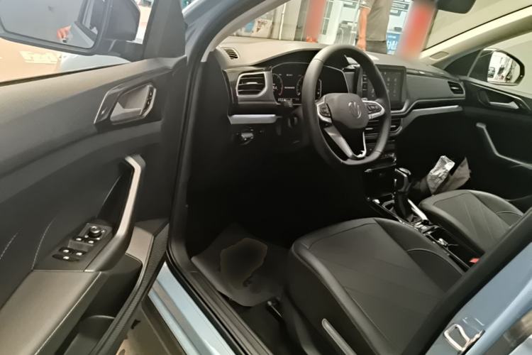 Used Volkswagen Tharu 2025 NewRui 300TSI Prestige Edition Driver Seat