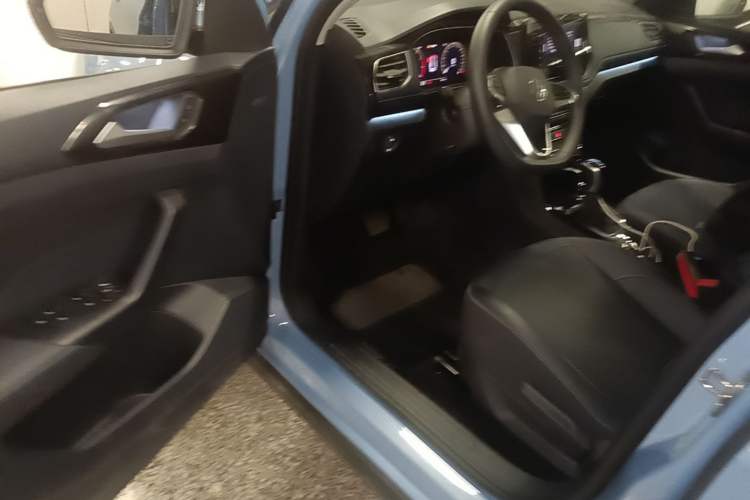 Used Volkswagen Tharu 2025 NewRui 300TSI Prestige Edition Driver Seat