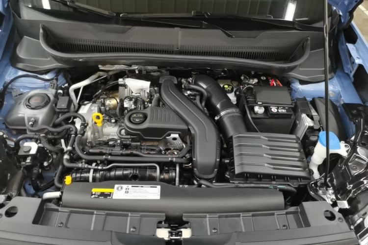Used Volkswagen Tharu 2025 NewRui 300TSI Prestige Edition Engine Bay