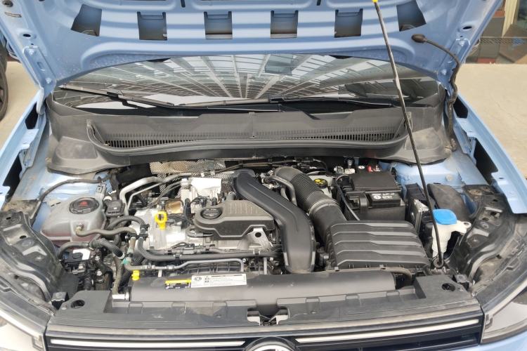 Used Volkswagen Tharu 2025 NewRui 300TSI Prestige Edition Engine Bay