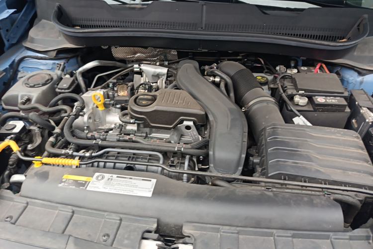Used Volkswagen Tharu 2025 NewRui 300TSI Prestige Edition Engine Bay