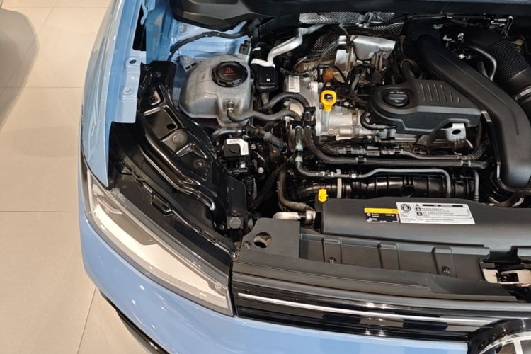 Used Volkswagen Tharu 2025 NewRui 300TSI Prestige Edition Engine Bay Right