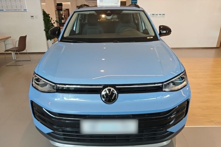 Used Volkswagen Tharu 2025 NewRui 300TSI Prestige Edition Front
