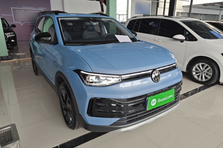 Used Volkswagen Tharu 2025 NewRui 300TSI Prestige Edition Front Right 45 Deg