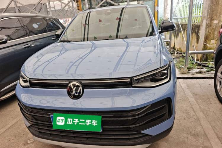 Used Volkswagen Tharu 2025 NewRui 300TSI Prestige Edition Front