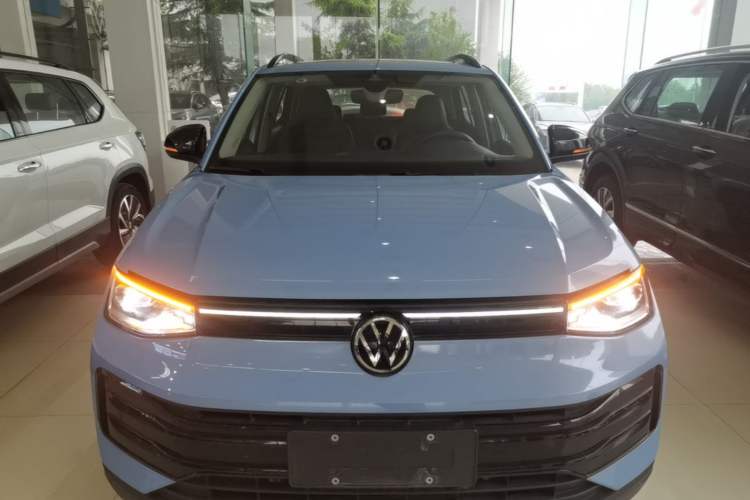 Used Volkswagen Tharu 2025 NewRui 300TSI Prestige Edition Front